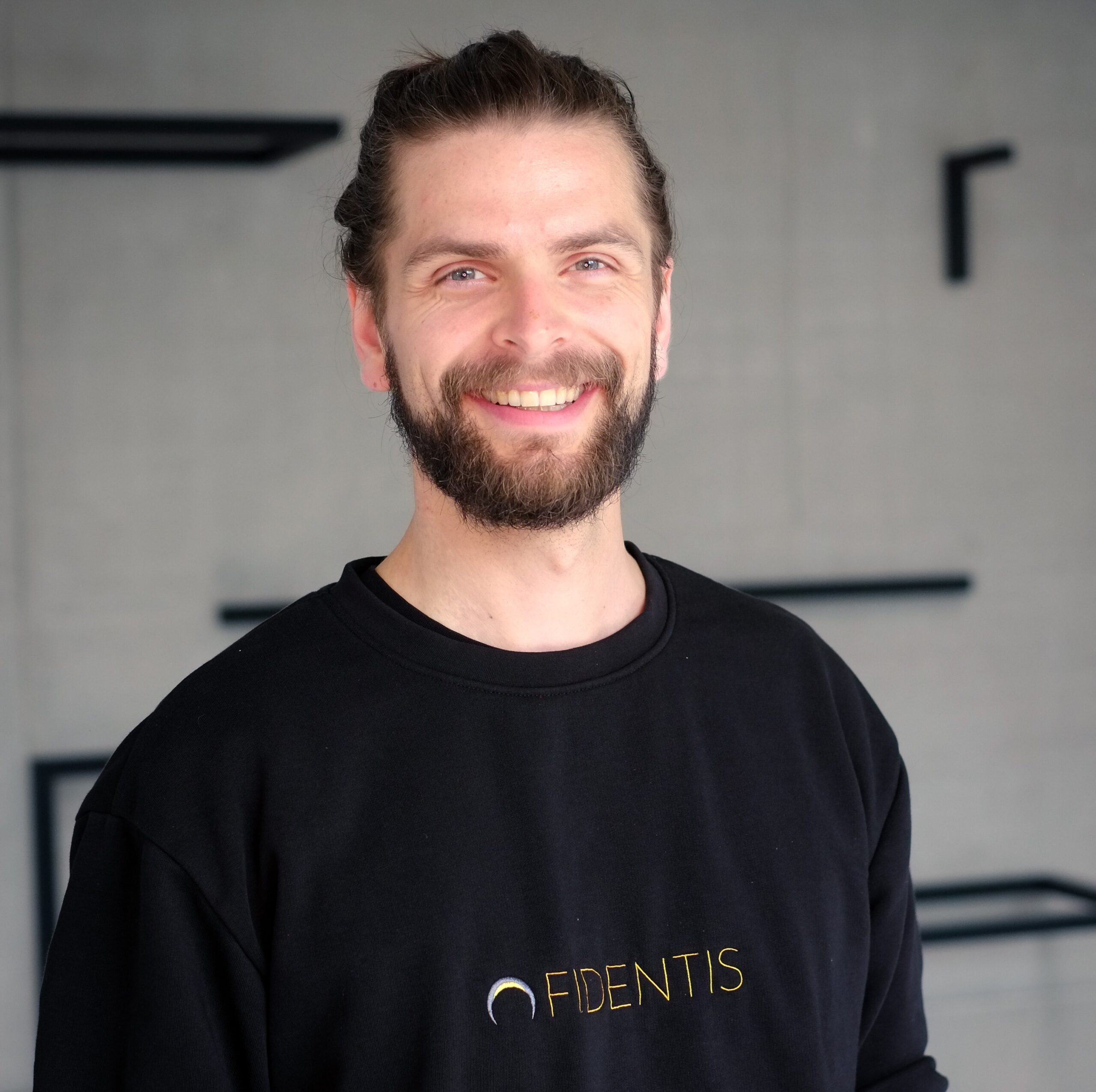 FIDENTIS Lukas Langer